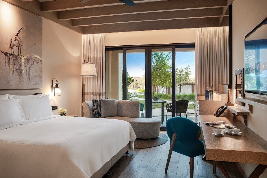 Abu Dhabi Saadiyat Rotana Resort & Villas *****